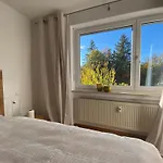 Schoene 90qm Mit Sonnenterrasse Und Aussicht Apartamento *