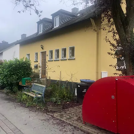 Schoene 90qm Mit Sonnenterrasse Und Aussicht شقة *