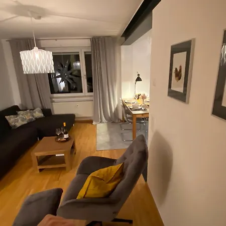شقة Schoene 90qm Mit Sonnenterrasse Und Aussicht